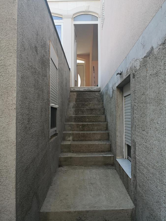 Apartments Kresic Hvar Town Bagian luar foto
