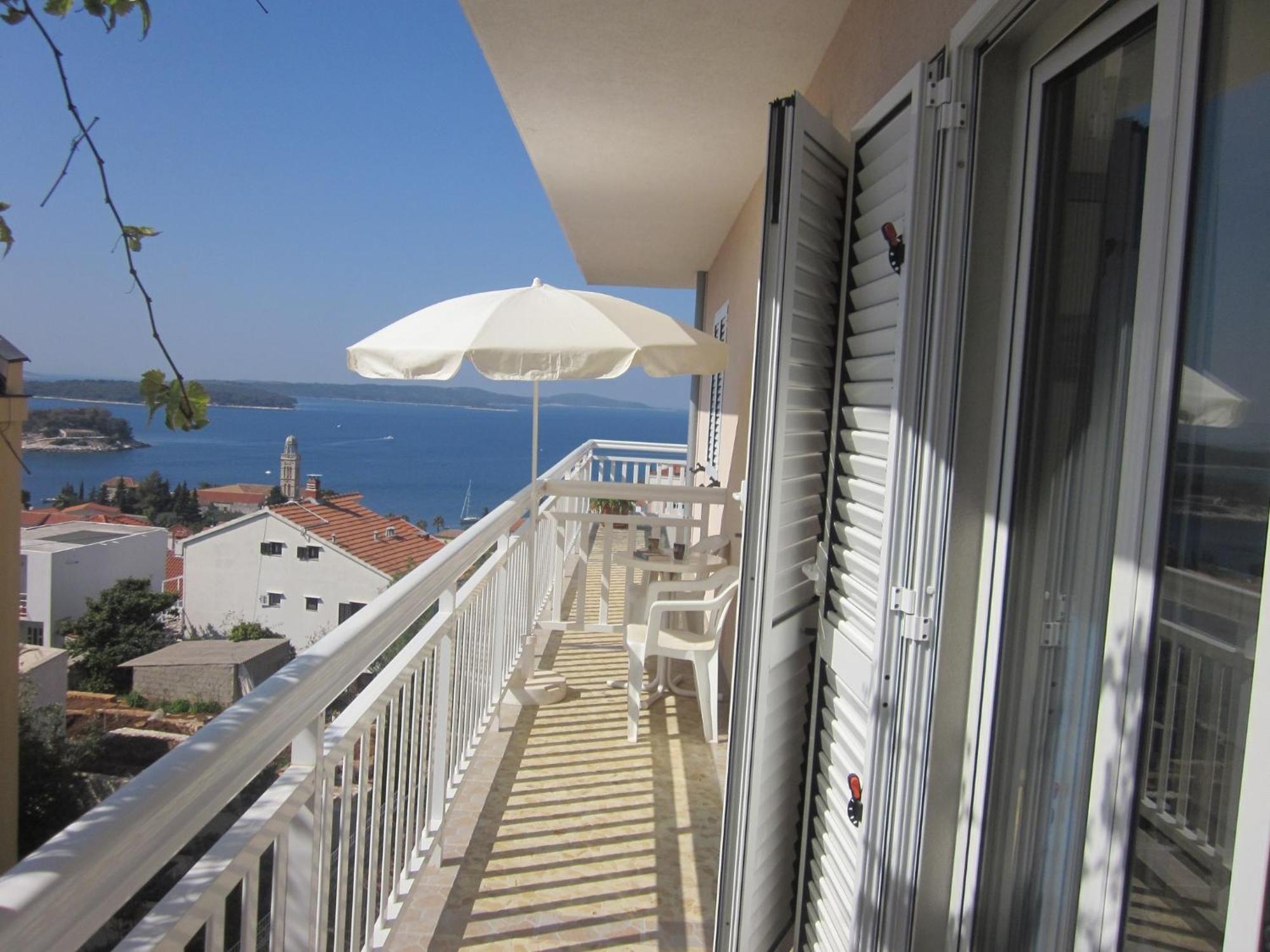 Apartments Kresic Hvar Town Ruang foto